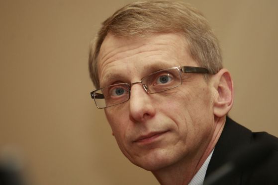 Кой е проф. Николай Денков – служебният министър на образованието и науката